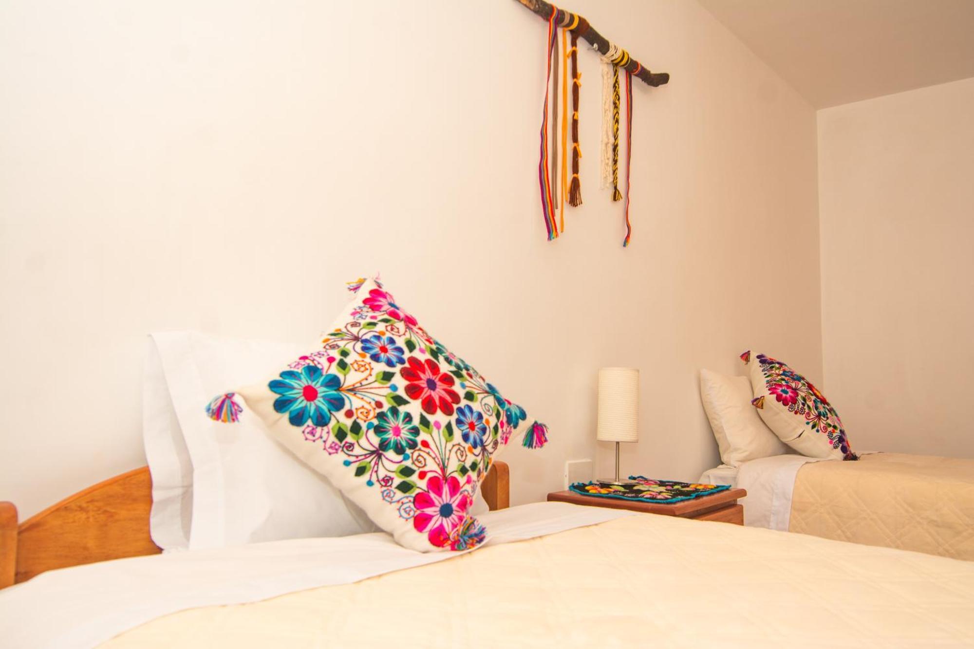 La Rosa Wellness Lodge Urubamba Exterior photo